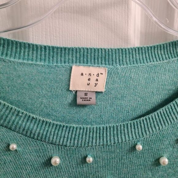 Target Andeawy Sweater with White Little Pearls‎ - Picture 9 of 9